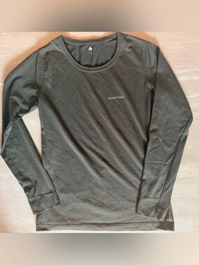 mont-bell Women's Long Sleeve Scoop Neck Tee - Olive Green